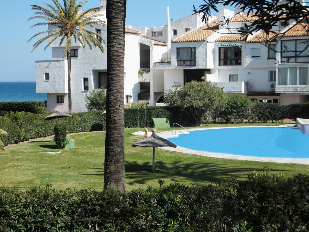 Apartamento Bahia Dorada Estepona Exterior foto